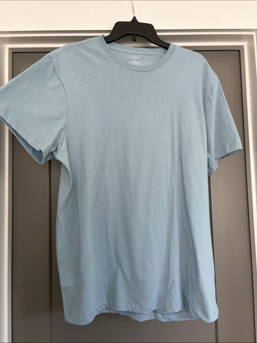 NWT 100% Cotton J. Crew Men’s Crewneck T-Shirt in Pale Blue